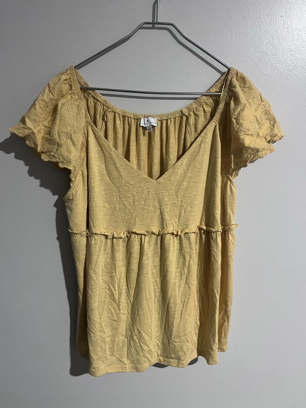 True Craft Blouse Womens 2X Yellow Tunic Puff Sleeve Embroidered Ruffle